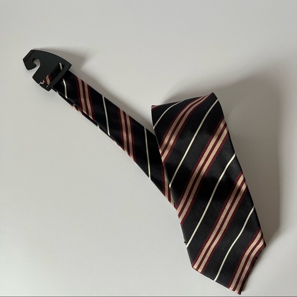 Burberry Silk Tie Black - Picture 2 of 5